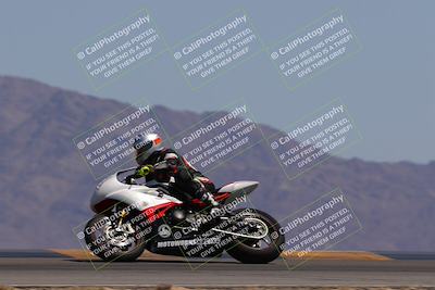 media/Apr-09-2023-SoCal Trackdays (Sun) [[333f347954]]/Turn 9 Side (140pm)/